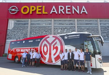 Neuer Mannschaftsbus für Mainz 05