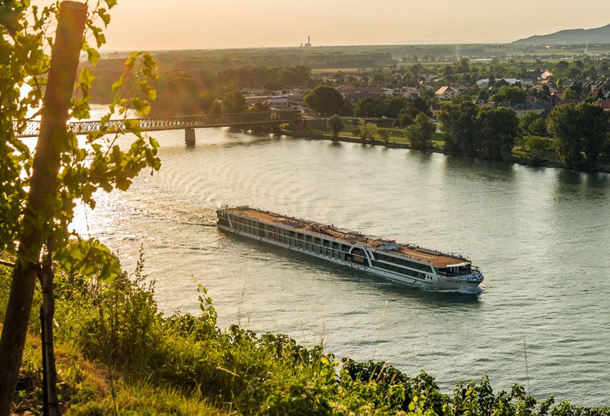 Donau-Kreuzfahrt bis zur Mündung