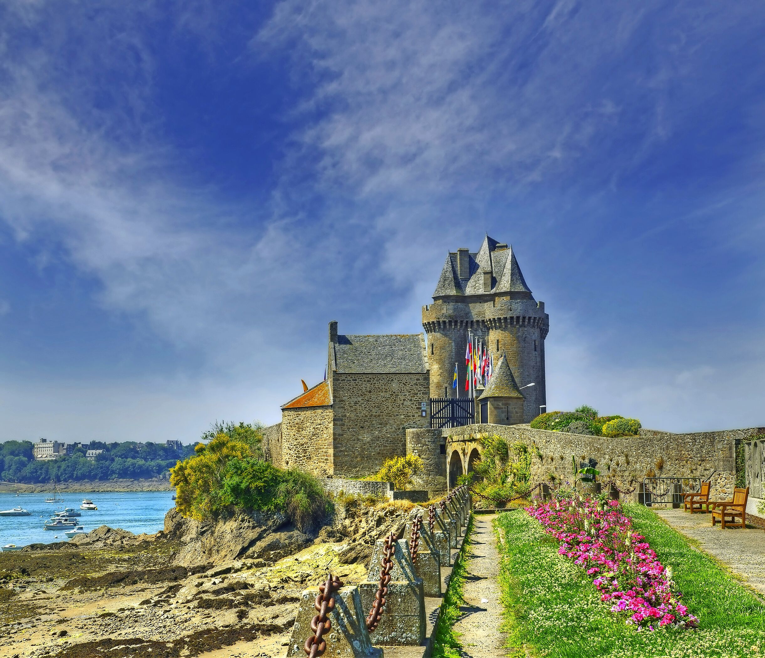 Fascinating Normandy