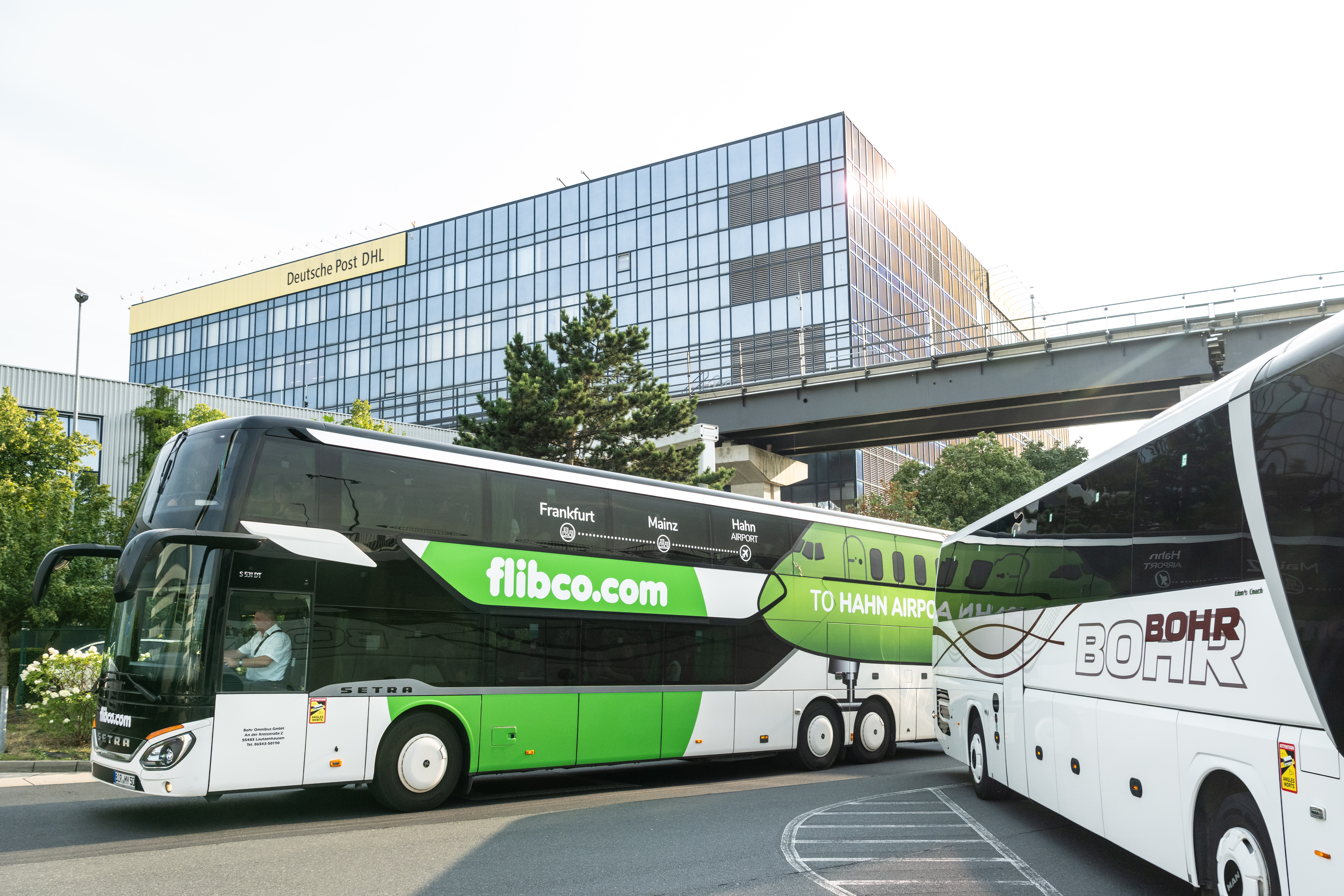 Bus Innenraum mit komfortablen Sitzen