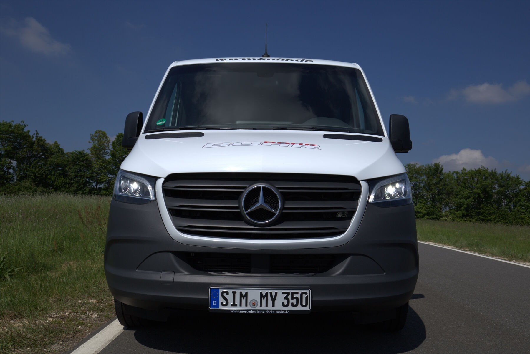 Komfortabler Kleinbus für Kongresse und Geschäftsreisen