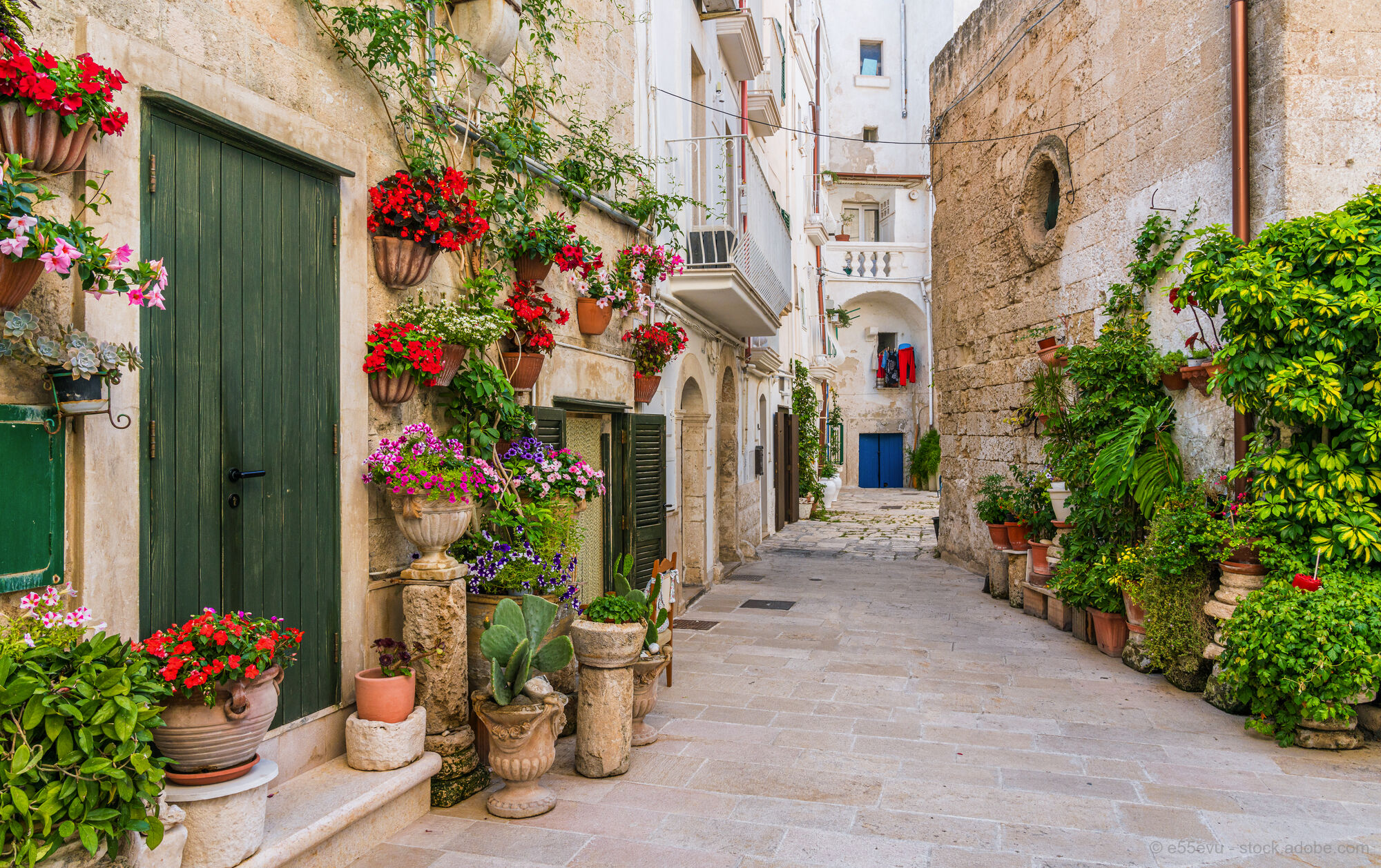 Southern Italy - Sun, Culture, and Sea