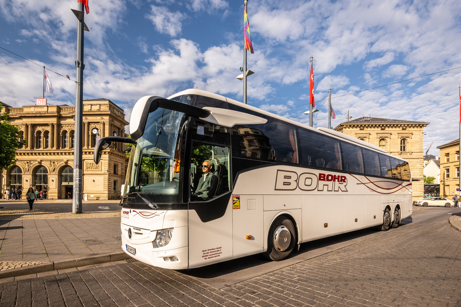 Bus