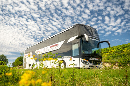 Reisebus-Charme Sommer Fotografie – schöne Busbilder