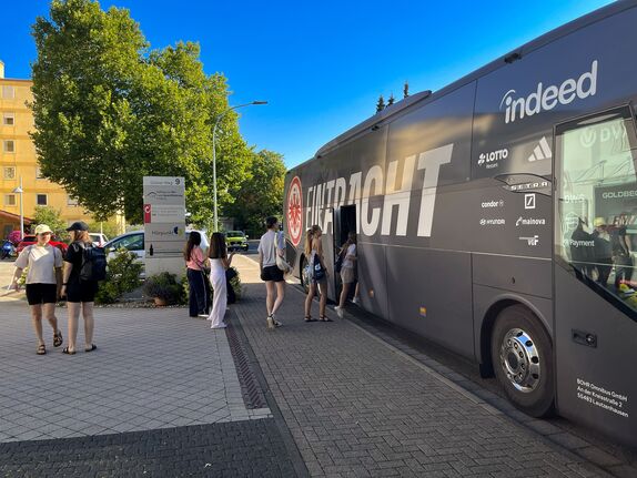 Busreisen & Busvermietung mit Bohr