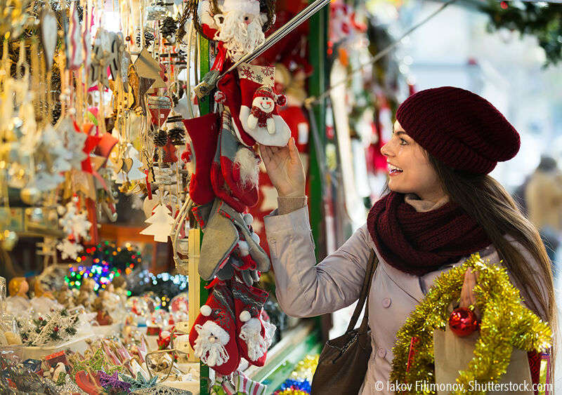 Valkenburg - Unterirdischer Weihnachtsmarkt in der Fluweelengrotte