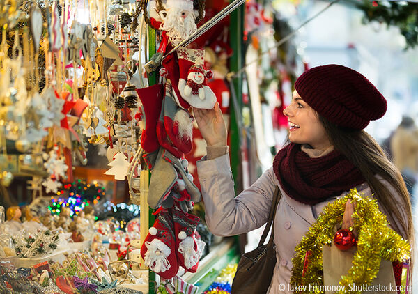 Valkenburg - Unterirdischer Weihnachtsmarkt in der Fluweelengrotte