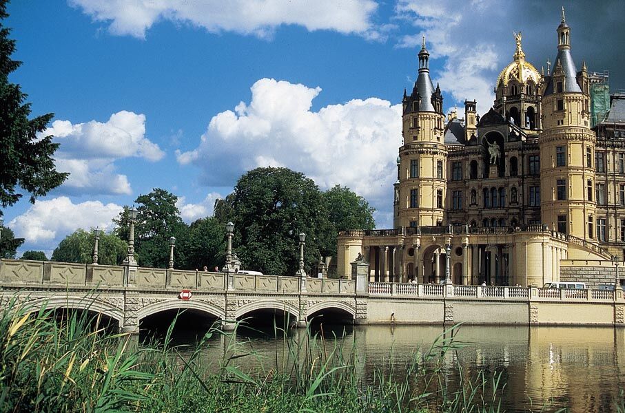 Schwerin - Stadt der sieben Seen